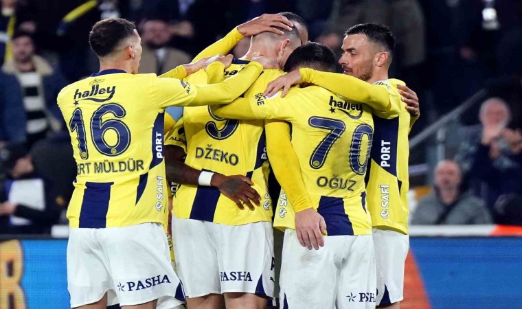 Fenerbahçede hedef deplasman serisini derbide de sürdürmek