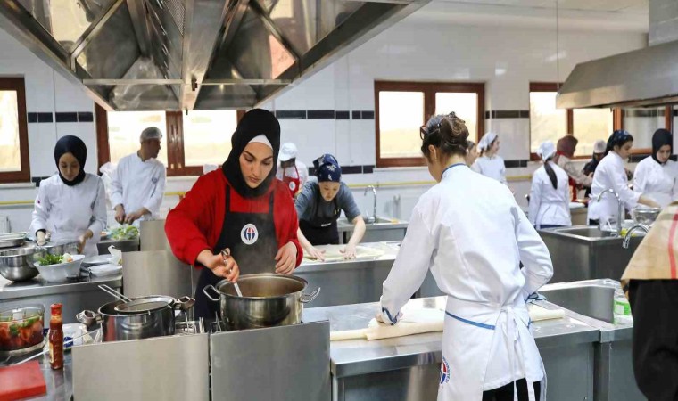 Gaziantep Üniversitesi turizm eğitiminde reformlara öncülük ediyor