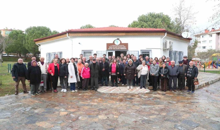 Gençlerden Merkezefendili büyüklere anlamlı ziyaret