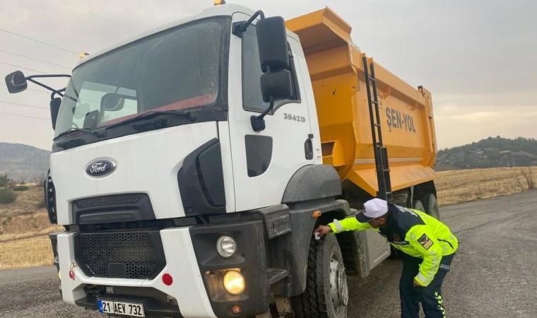 Gölbaşında kış lastiği denetimi yapıldı