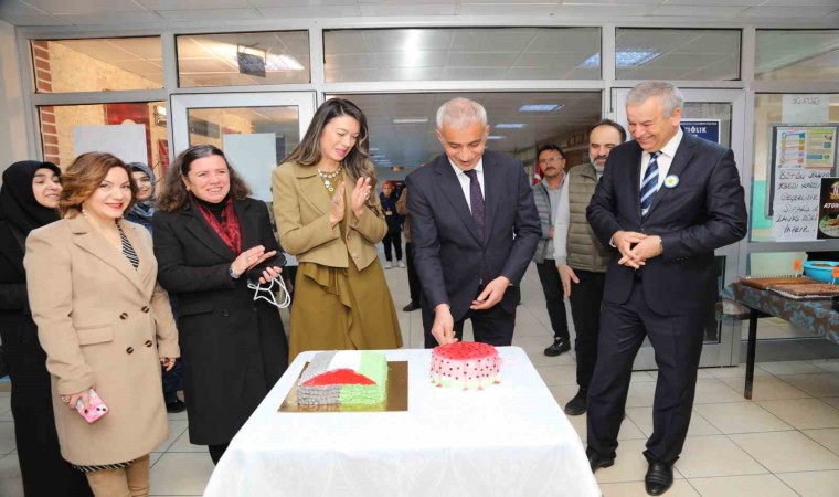 Gölbaşınde Filistin için yardım sergisi düzenlendi