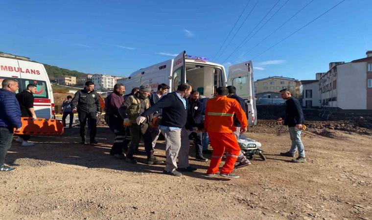 Hastane inşaatında çalışan işçi asansör boşluğuna düştü