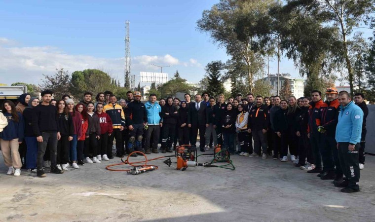 İl Sağlık Müdürü Eser eğitim ve tatbikat alanını ziyaret etti