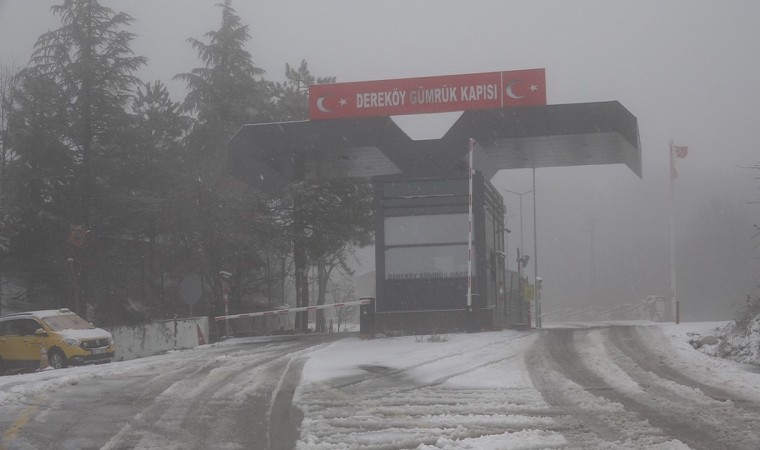 Kırklarelinin yüksek kesimlerinde kar yağışı etkili oluyor