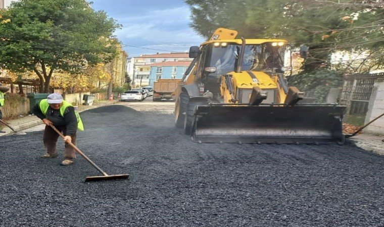 Körfezde yollara bakım ve onarım çalışması yapılıyor