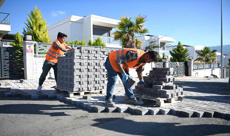 Kuşadası Belediyesinden Soğucakta yol yapım çalışması