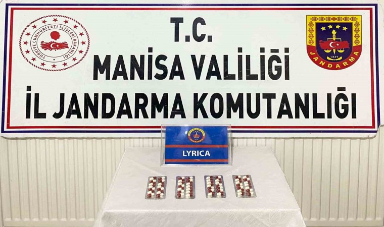 Manisada 2 şüpheliden, 54 sentetik hap çıktı