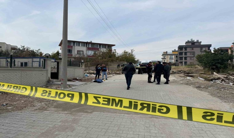 Mersinde koca vahşeti devam etti: Önceki gün karısını, dün de çocuğunu öldürdü