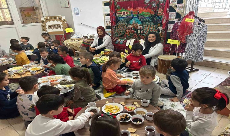 Minik öğrenciler Dilimizin Zenginlikleri Projesi ile Türkiyeyi tanıyor