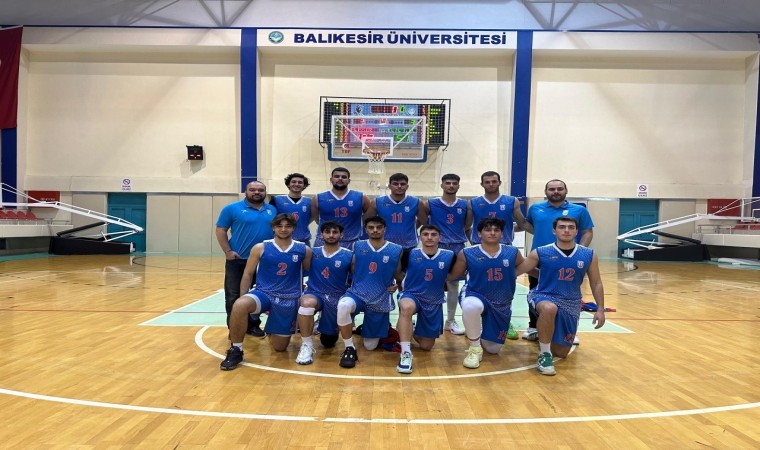 MSKÜ erkek basketbol takımı bölgesel lig şampiyonu oldu