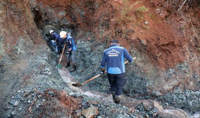 MUSKİ Dalamanda günlük 3 bin kişiye yetecek ilave su sağladı