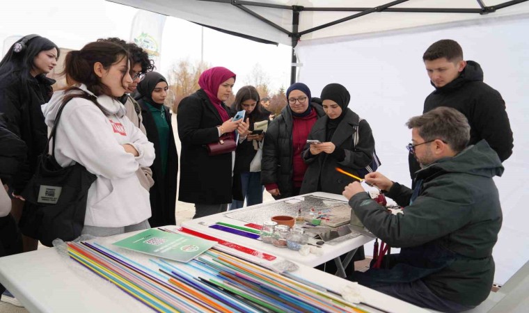 Niğdede Yeşil Kampüs Festivali ile gençlerin çevre farkındalığını artıyor