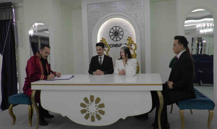 Nikah salonlarında 12.12.2024 yoğunluğu