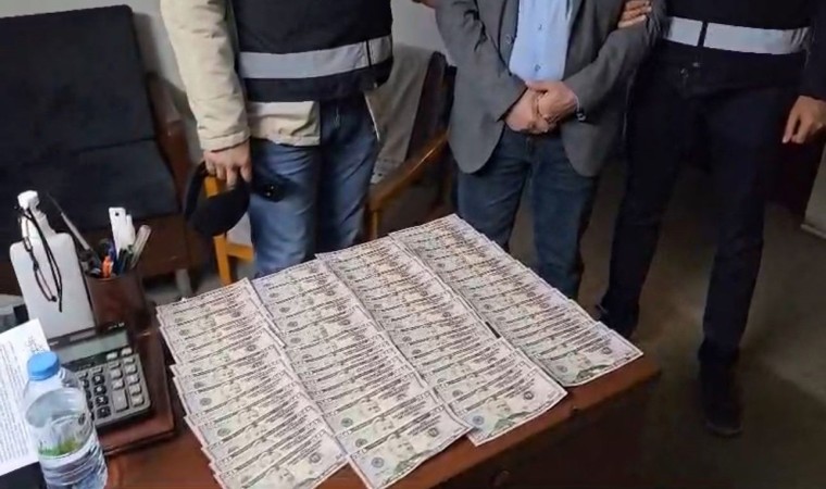 Piyasaya sahte 50 ve 100lük ABD Doları banknotu sokan 4 şüpheli yakalandı