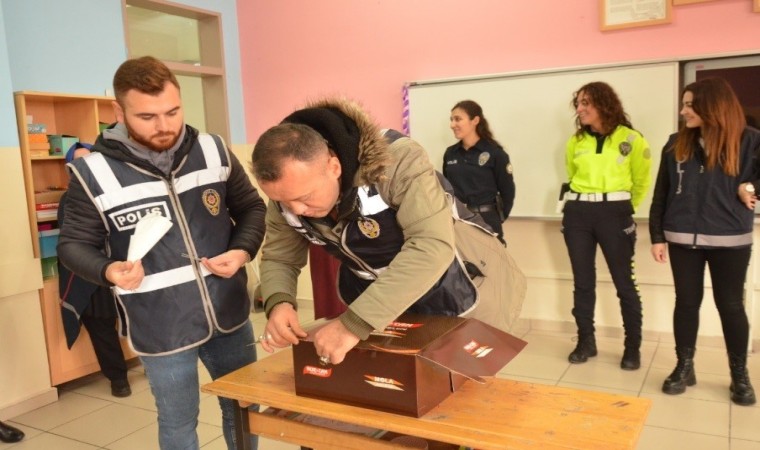 Tavşanlı İlçe Emniyet Müdürlüğünden özel öğrencilere duygusal ziyaret