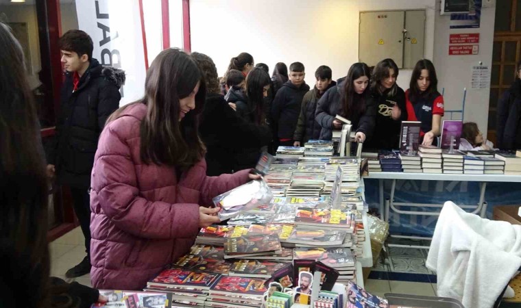 Tavşanlı Kültür Sarayında kitap fuarı açıldı