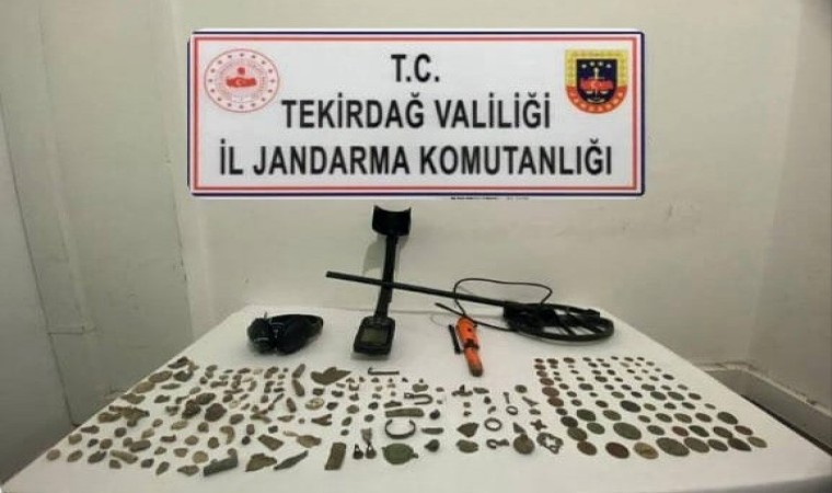 Tekirdağda 150 tarihi obje ve 80 sikke ele geçirildi