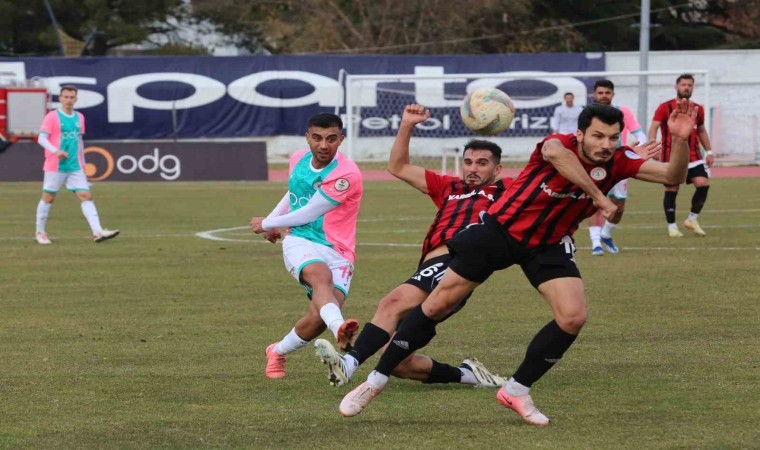 TFF 2. Lig: Isparta 32 Spor: 0 - Karaköprü Belediyespor: 0