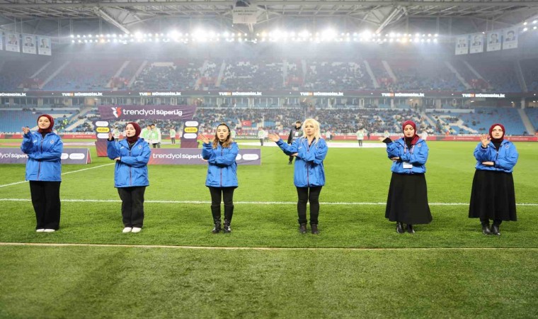 Trendyol Süper Lig: Trabzonspor: 0 - Kasımpaşa: 1 (İlk yarı)