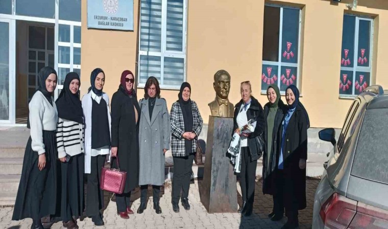 Türk Anneler Derneğinden Karaçobanda öğrenci ve annelerine kış desteği