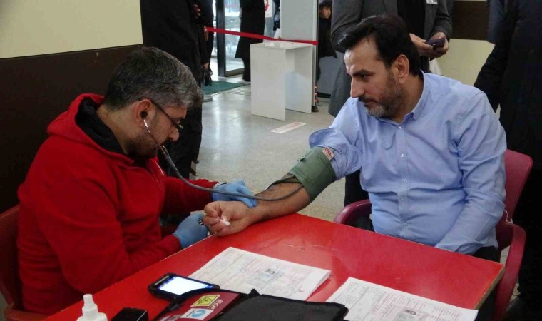 Vanda kan bağışına yoğun ilgi