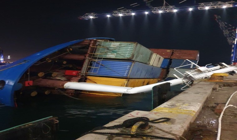 Yan yatan gemi ile ilgili İstanbul Valiliğinden açıklama