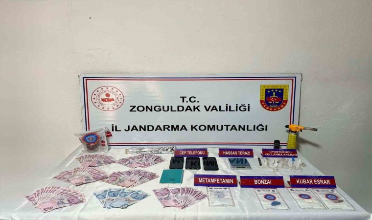 Zonguldakta uyuşturucu operasyonu: 3 gözaltı