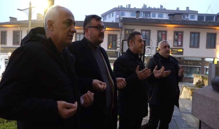 Ahmet Akın, yeni yılın ilk sabahında Zağnos Paşadaydı