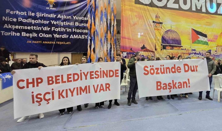 Amasyada CHPli belediyenin işten çıkardığı işçiler, AK Parti kongresinde pankart açtı: Sözünde dur başkan