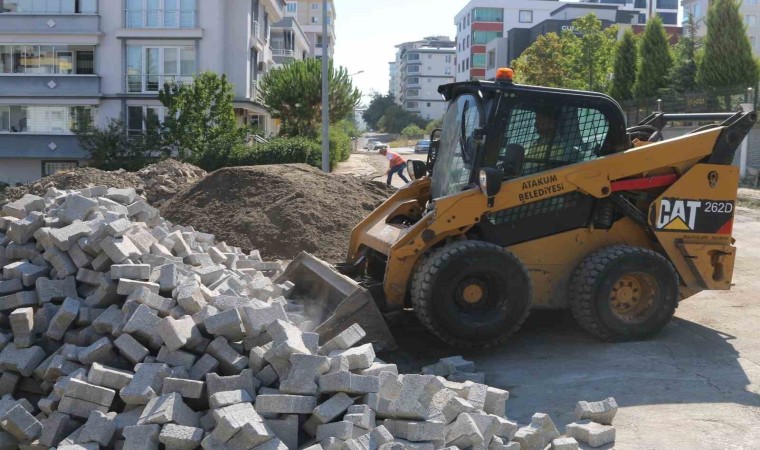 Atakumda yol mesaisi devam ediyor