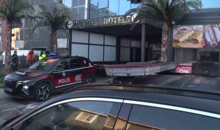 Ataşehirde otel yangınında 3 kişi hayatını kaybetti