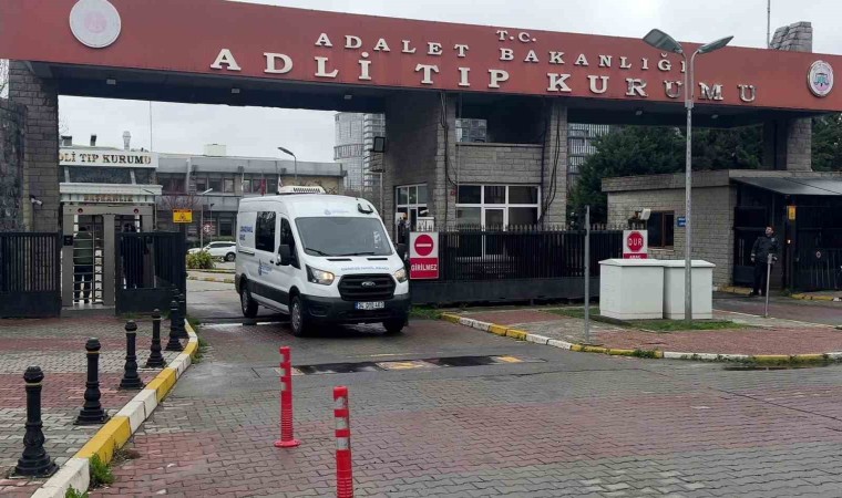 Bağcılarda öldürülen 12 yaşındaki kızın cenazesi Adli Tıp Kurumundan alındı