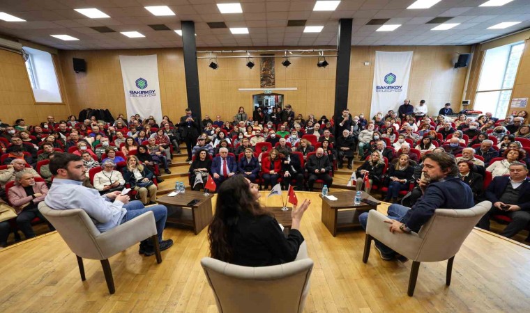 Bakırköy Belediyesi usta gazeteci Uğur Mumcuyu andı