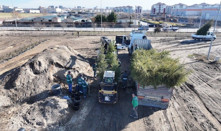 Başkan Çolakbayrakdar: Yemyeşil bir Kayseri inşa ediyoruz