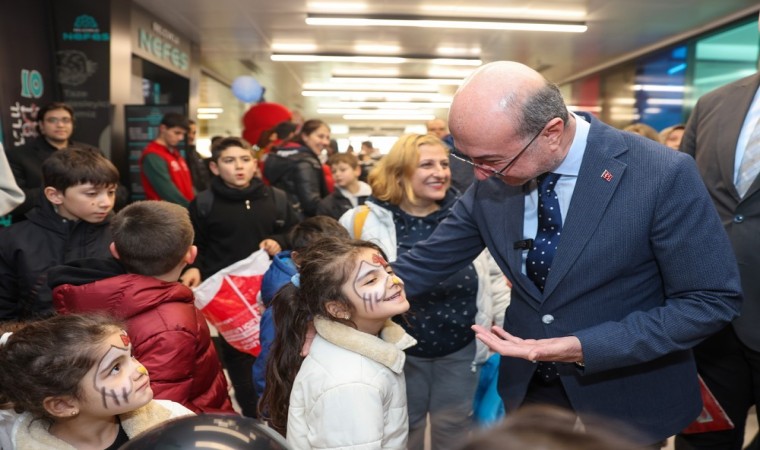 Başkan Pekyatırmacı, çocukların ‘şivlilik sevincine ortak oldu