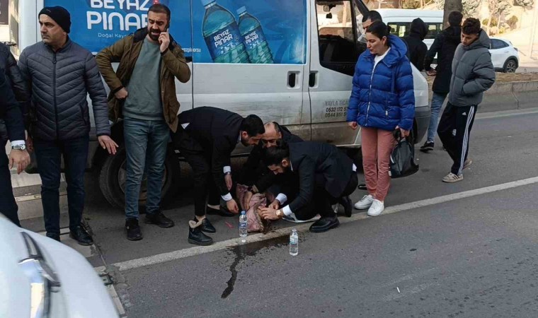 Batmanda yaya geçidinden yolun karşısına geçmek isteyen 6 yaşındaki çocuğa araç çarptı