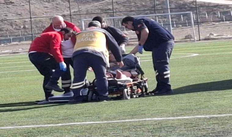 Beyin kanaması geçiren hastanın imdadına ambulans helikopter yetişti