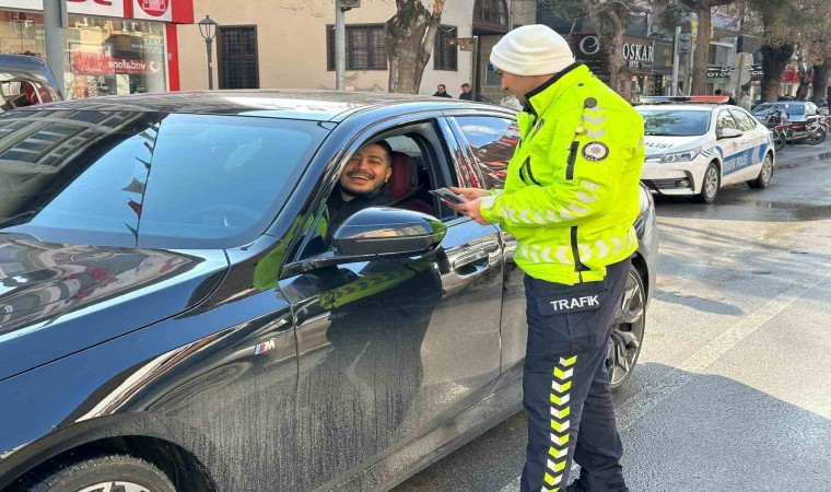 Burdurda sürücülere fermuar sistemi anlatıldı