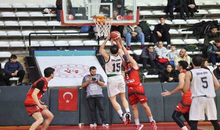 Büyükşehirin dev adamlarından kritik galibiyet: 76-65