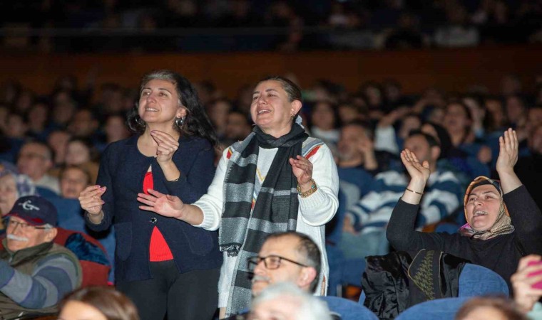 Çalgıcı Mektebi Roman Orkestrasından muhteşem konser