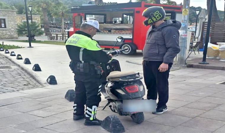 Çeşmede motosiklet denetimlerinde ceza yağdı