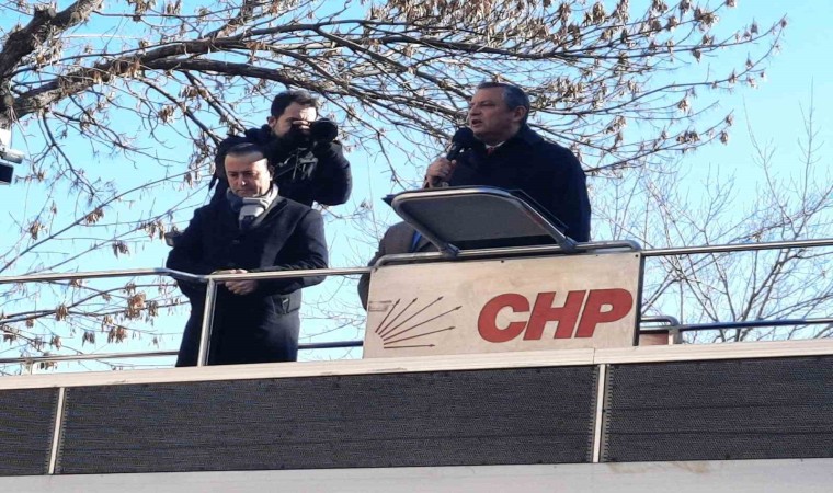 CHP Genel Başkanı Özel, Karsta partisinin il binasının açılış töreninde konuştu: