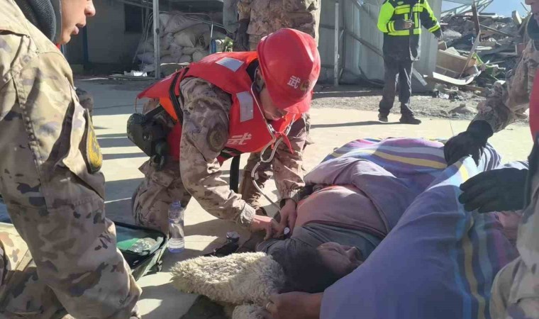 Çinin Tibet Özerk Bölgesini vuran depremde can kaybı 126ya yükseldi