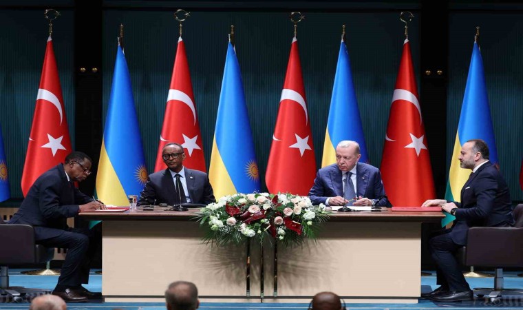 Cumhurbaşkanı Erdoğan: Ruanda-Kongo Demokratik Cumhuriyeti arasındaki ihtilafın çözümünde her türlü desteği vermeye hazırız