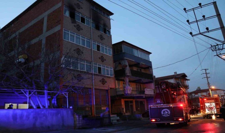 Denizlide evde çıkan yangında çocuklarını kurtaran anne hayatını kaybetti