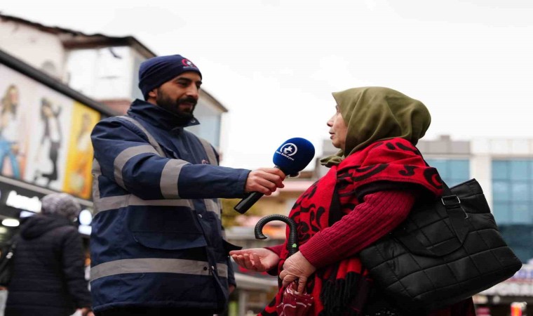 Düzcede temizlik personeli vatandaşa sordu: Çöpünüzü nereye atıyorsunuz?