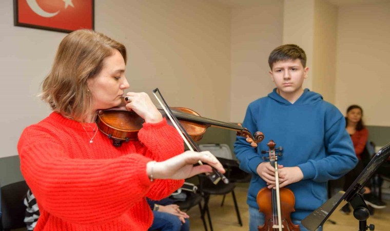 Esenyurt Belediyesinden gençlerin müzik ve sanatla gelişmesi için yeni proje