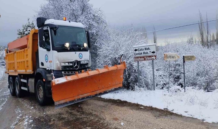 Eskişehir Büyükşehir Belediyesinden kar mesaisi