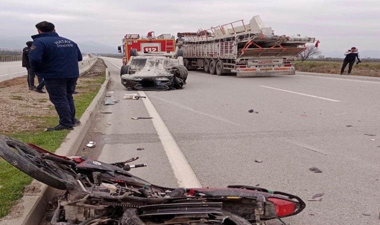 Hassada trafik kazası: 2 yaralı