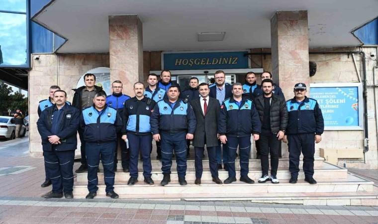 Karacabey Belediyesinden kaldırım işgali denetimi